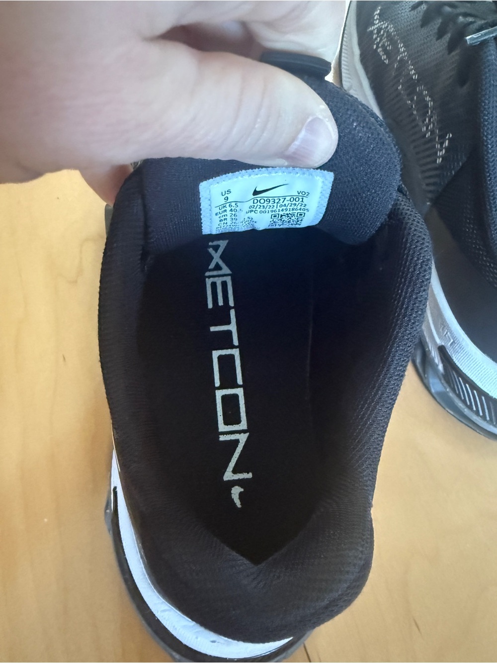 Nike Women’s Black Performance Metcons - Size 9 - Picture 6 of 8